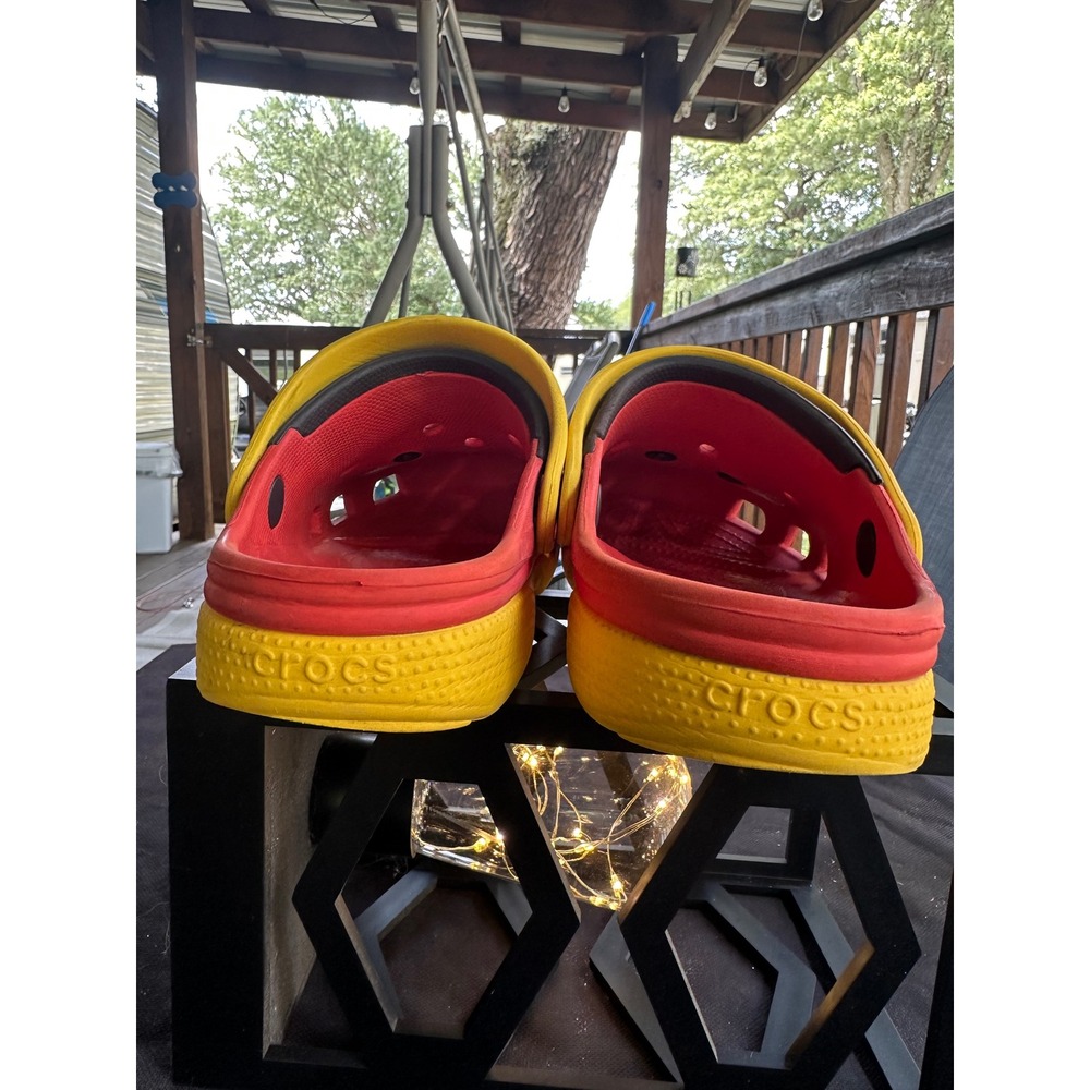 Crocs Classic Clog Orange/Red Yellow Chef Kitchen Jibbitz Men's Size M 5 W 7 - Picture 5 of 7